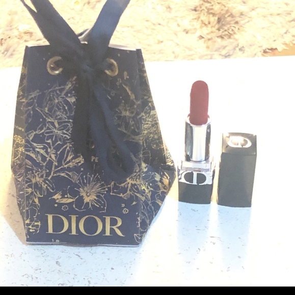 Dior - Picture 2 of 2